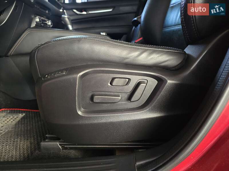 Внедорожник / Кроссовер Mazda CX-5 2017 в Белогородке