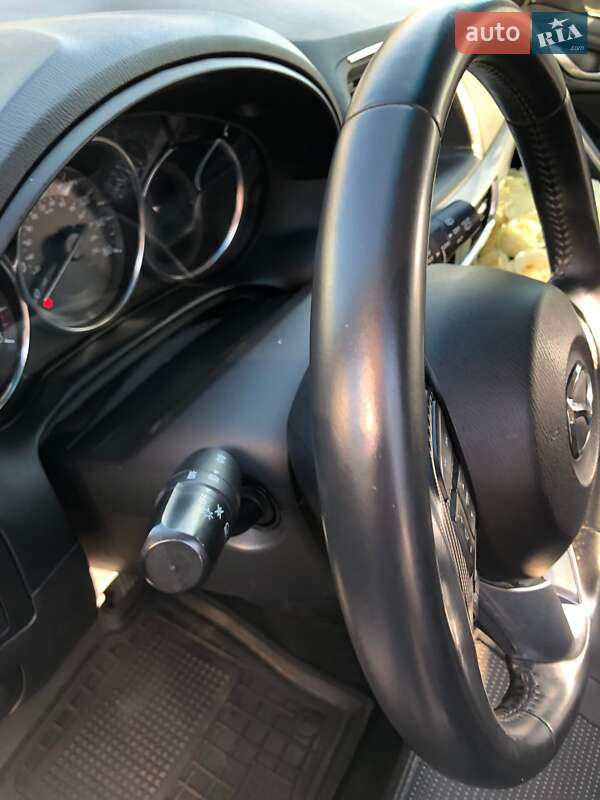 Позашляховик / Кросовер Mazda CX-5 2015 в Львові
