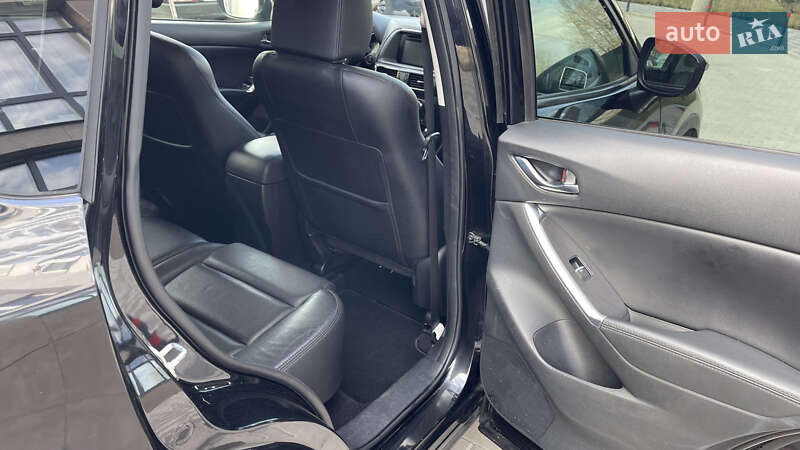 Внедорожник / Кроссовер Mazda CX-5 2016 в Киеве