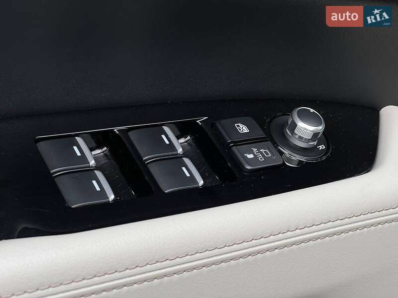 Позашляховик / Кросовер Mazda CX-5 2018 в Києві фото 24 Позашляховик / Кросовер Mazda CX-5 2018 в Києві