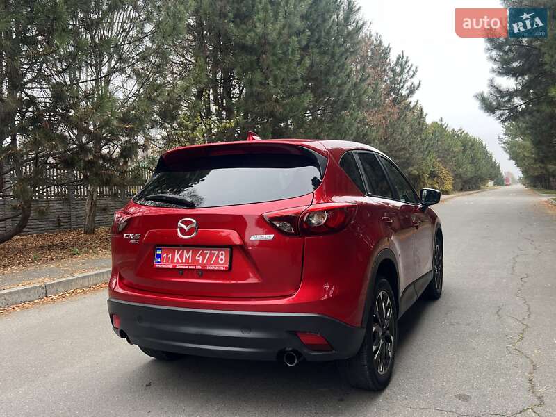 Позашляховик / Кросовер Mazda CX-5 2016 в Дніпрі