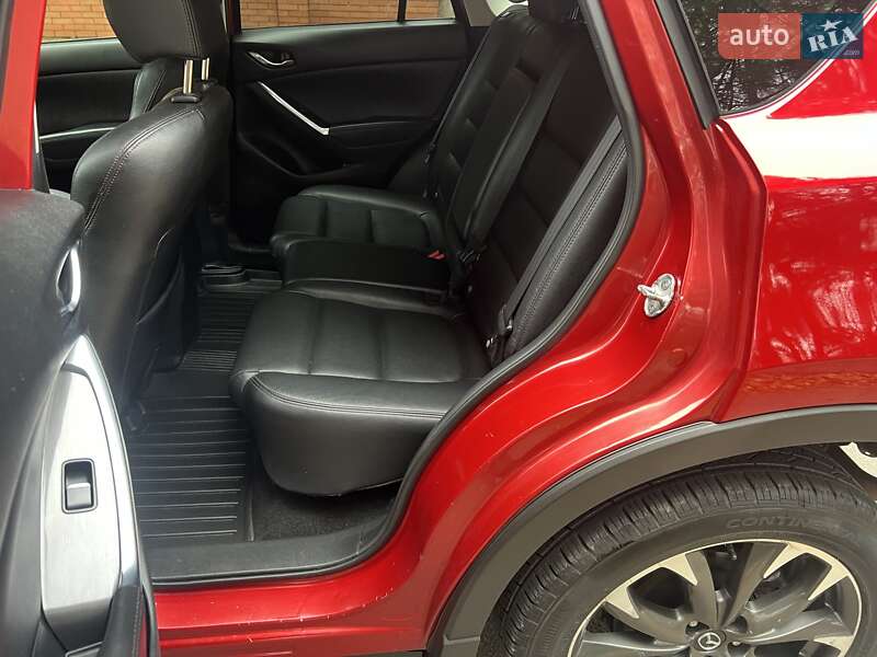 Позашляховик / Кросовер Mazda CX-5 2016 в Дніпрі