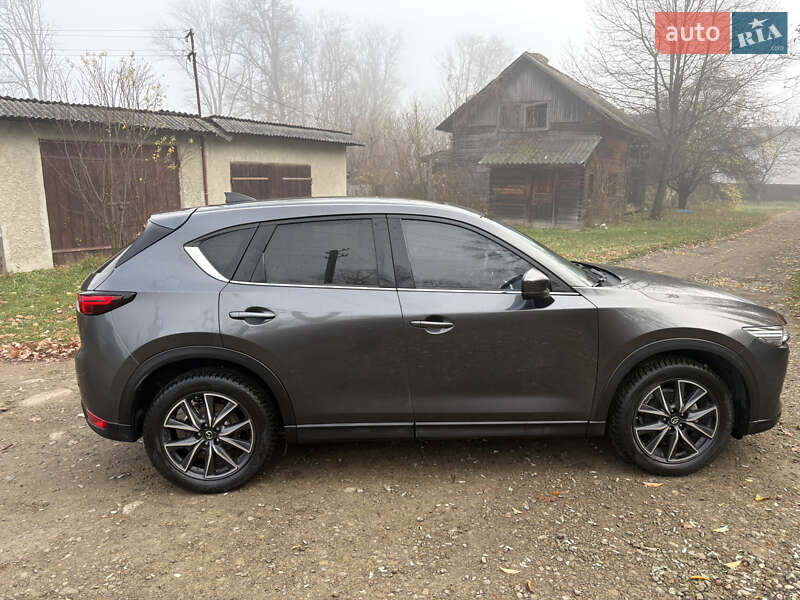 Внедорожник / Кроссовер Mazda CX-5 2017 в Ивано-Франковске фото 11 Внедорожник / Кроссовер Mazda CX-5 2017 в Ивано-Франковске