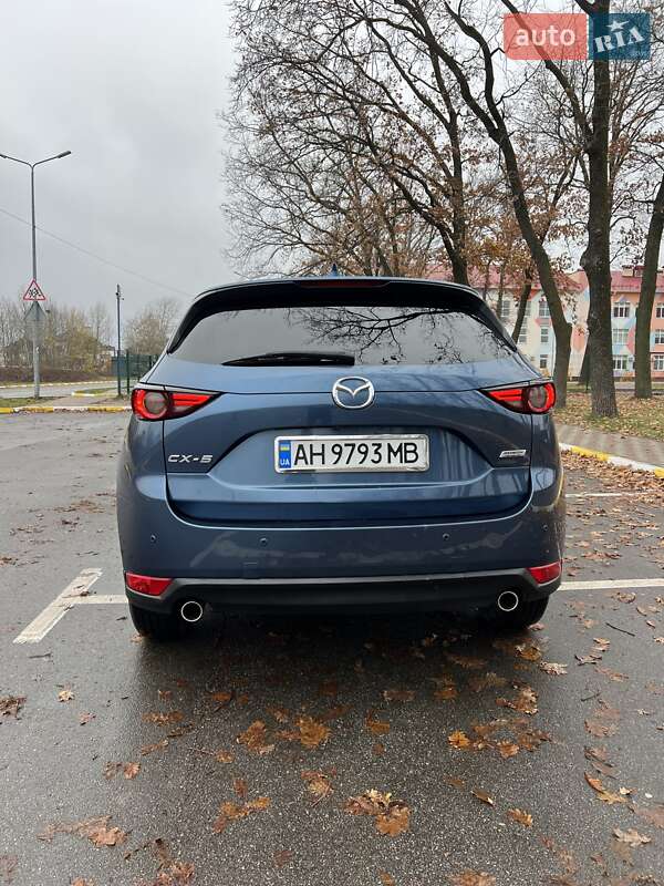 Внедорожник / Кроссовер Mazda CX-5 2019 в Петропавловской Борщаговке