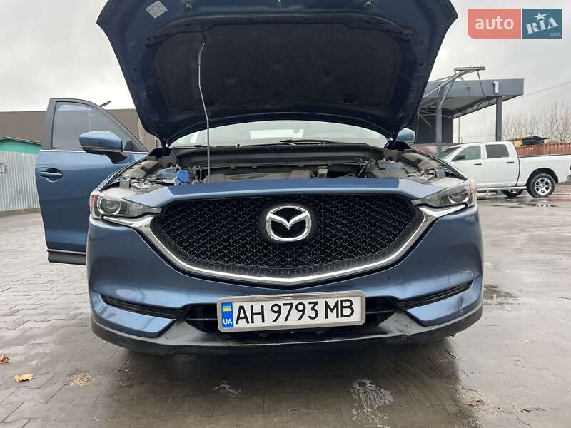 Внедорожник / Кроссовер Mazda CX-5 2019 в Петропавловской Борщаговке