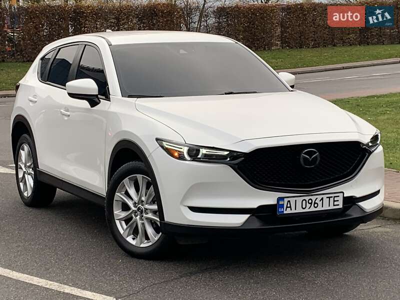 Внедорожник / Кроссовер Mazda CX-5 2017 в Киеве