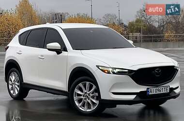 Позашляховик / Кросовер Mazda CX-5 2017 в Києві