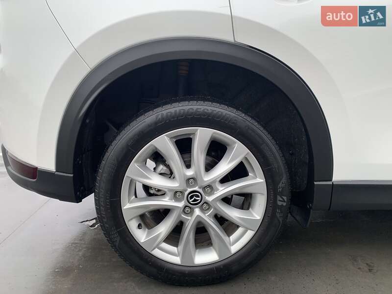 Внедорожник / Кроссовер Mazda CX-5 2017 в Киеве