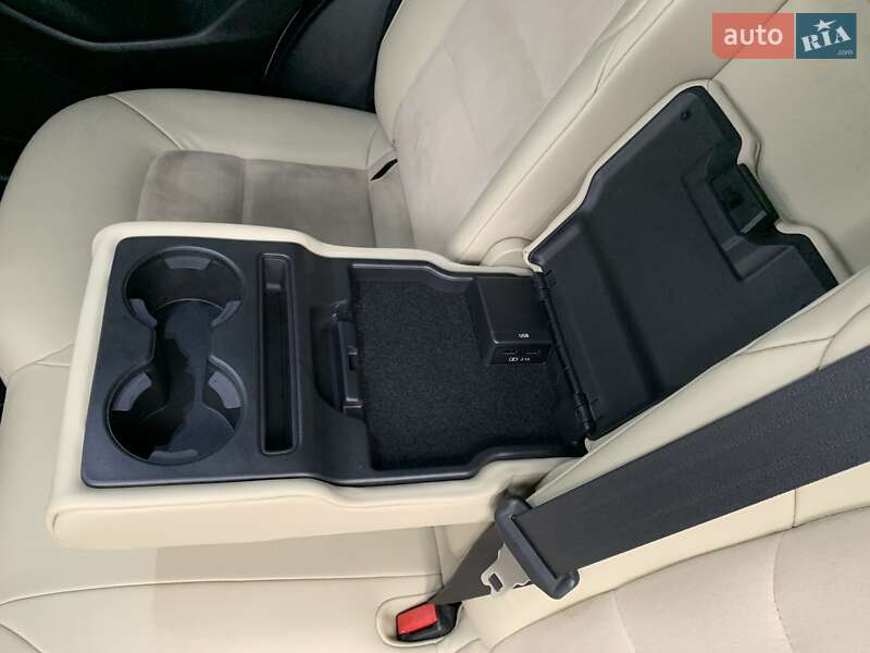 Внедорожник / Кроссовер Mazda CX-5 2017 в Киеве