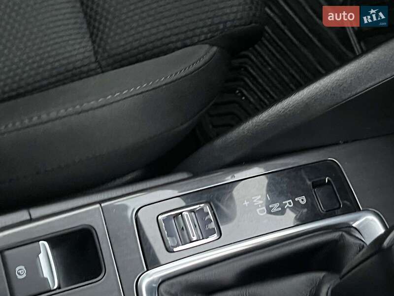 Внедорожник / Кроссовер Mazda CX-5 2016 в Киеве