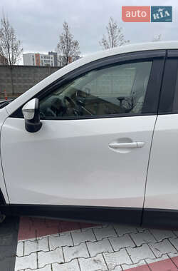 Внедорожник / Кроссовер Mazda CX-5 2015 в Софиевской Борщаговке
