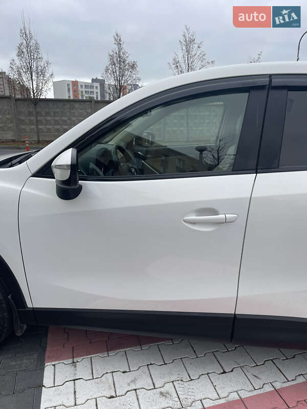 Внедорожник / Кроссовер Mazda CX-5 2015 в Софиевской Борщаговке