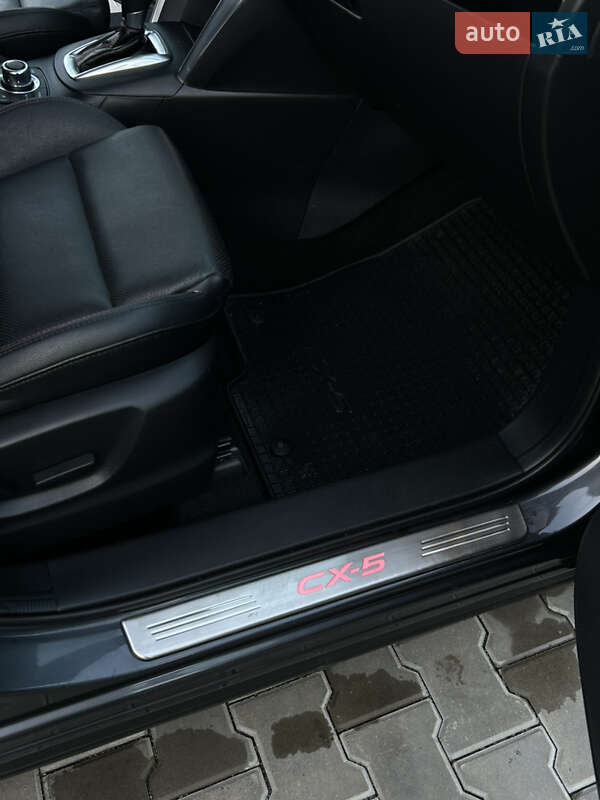 Позашляховик / Кросовер Mazda CX-5 2014 в Вознесенську