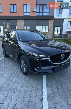 Позашляховик / Кросовер Mazda CX-5 2017 в Луцьку