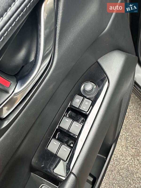 Внедорожник / Кроссовер Mazda CX-5 2023 в Днепре