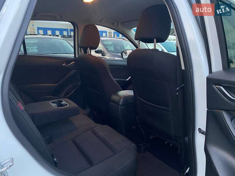 Позашляховик / Кросовер Mazda CX-5 2015 в Києві