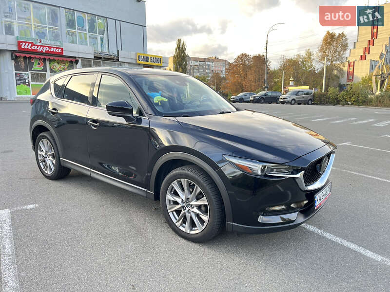 Внедорожник / Кроссовер Mazda CX-5 2018 в Киеве