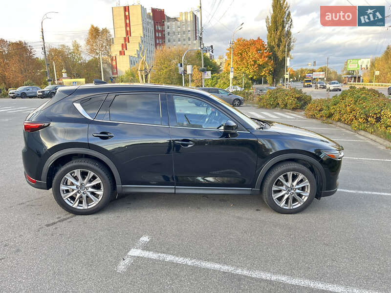 Внедорожник / Кроссовер Mazda CX-5 2018 в Киеве