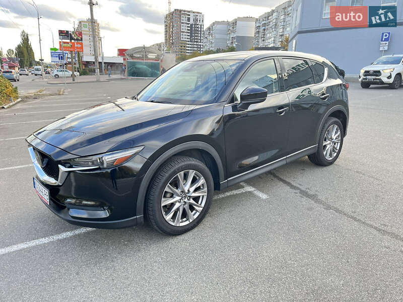 Внедорожник / Кроссовер Mazda CX-5 2018 в Киеве