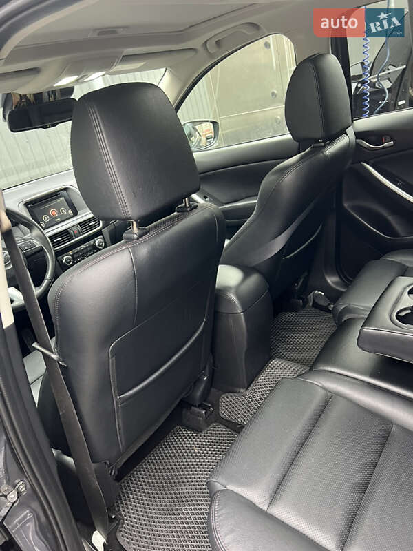 Позашляховик / Кросовер Mazda CX-5 2015 в Коломиї