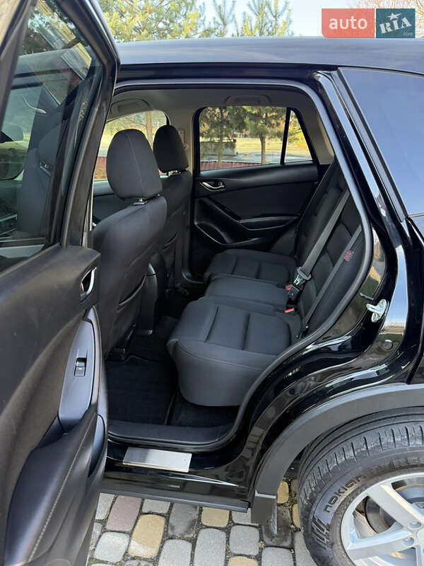 Позашляховик / Кросовер Mazda CX-5 2015 в Луцьку