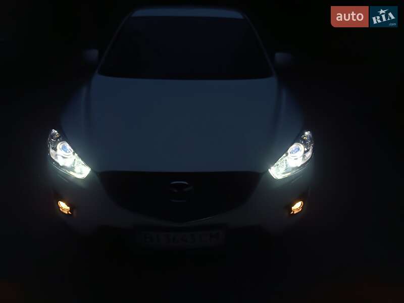 Внедорожник / Кроссовер Mazda CX-5 2016 в Лубнах