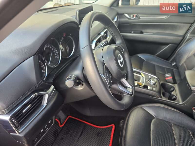 Позашляховик / Кросовер Mazda CX-5 2017 в Кривому Розі фото 22 Позашляховик / Кросовер Mazda CX-5 2017 в Кривому Розі