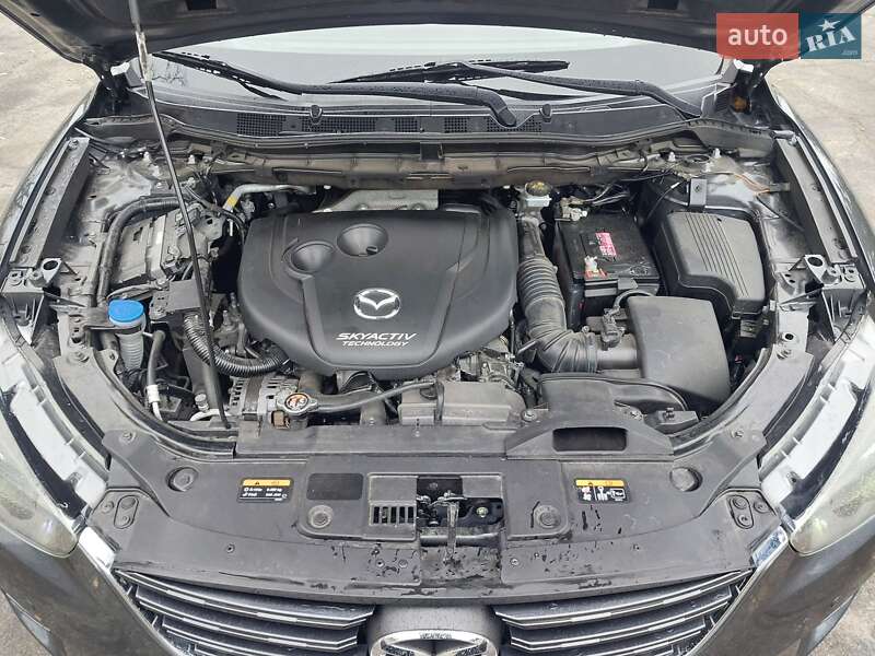 Внедорожник / Кроссовер Mazda CX-5 2015 в Новоархангельске