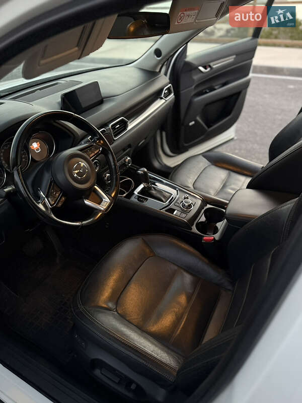 Позашляховик / Кросовер Mazda CX-5 2017 в Києві