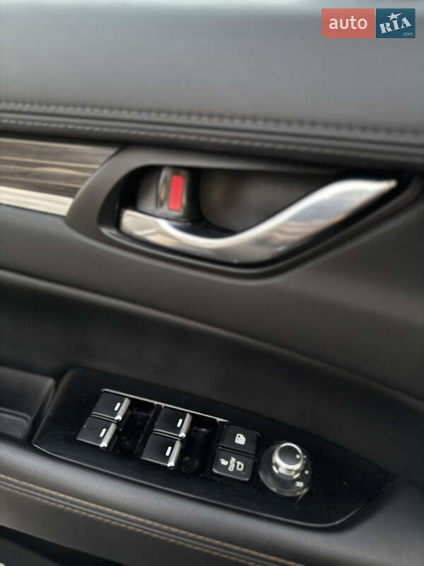 Позашляховик / Кросовер Mazda CX-5 2017 в Києві