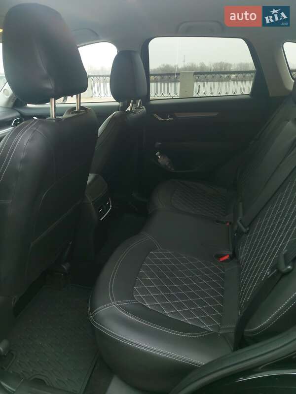 Позашляховик / Кросовер Mazda CX-5 2018 в Києві фото 21 Позашляховик / Кросовер Mazda CX-5 2018 в Києві