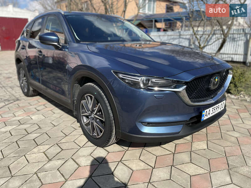 Внедорожник / Кроссовер Mazda CX-5 2018 в Староконстантинове