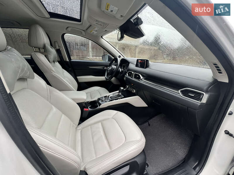 Позашляховик / Кросовер Mazda CX-5 2017 в Львові