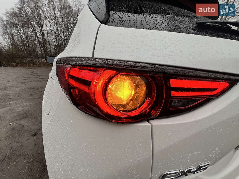 Позашляховик / Кросовер Mazda CX-5 2017 в Львові
