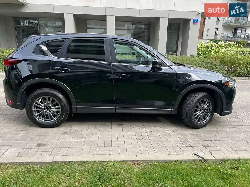 Позашляховик / Кросовер Mazda CX-5 2017 в Луцьку фото 12 Позашляховик / Кросовер Mazda CX-5 2017 в Луцьку