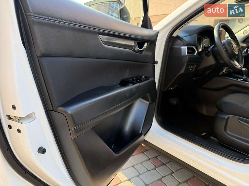 Внедорожник / Кроссовер Mazda CX-5 2018 в Ивано-Франковске