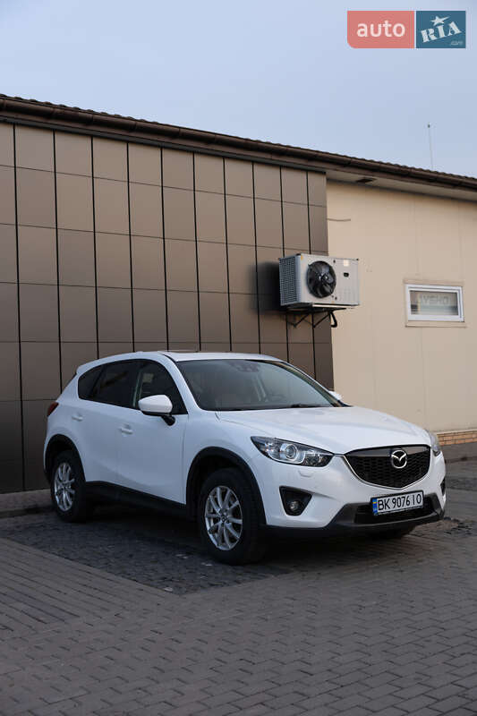 Позашляховик / Кросовер Mazda CX-5 2014 в Дубні