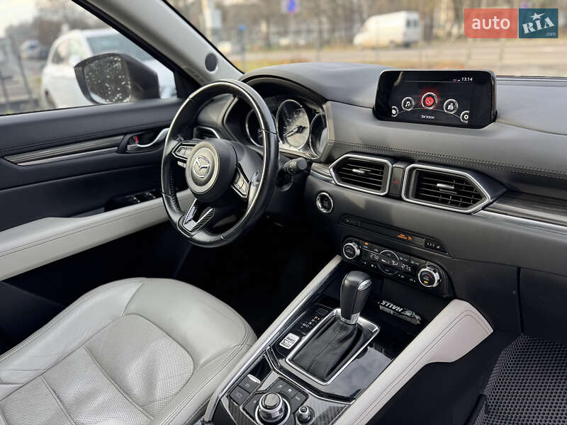 Позашляховик / Кросовер Mazda CX-5 2017 в Львові