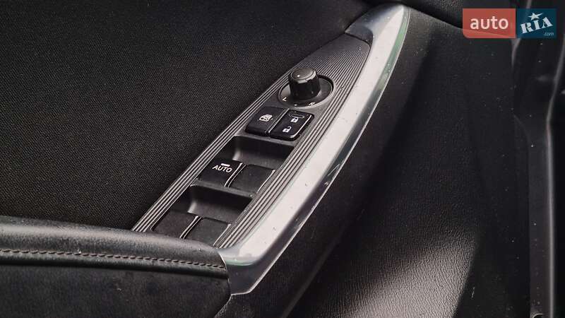 Позашляховик / Кросовер Mazda CX-5 2014 в Хмельницькому фото 32 Позашляховик / Кросовер Mazda CX-5 2014 в Хмельницькому