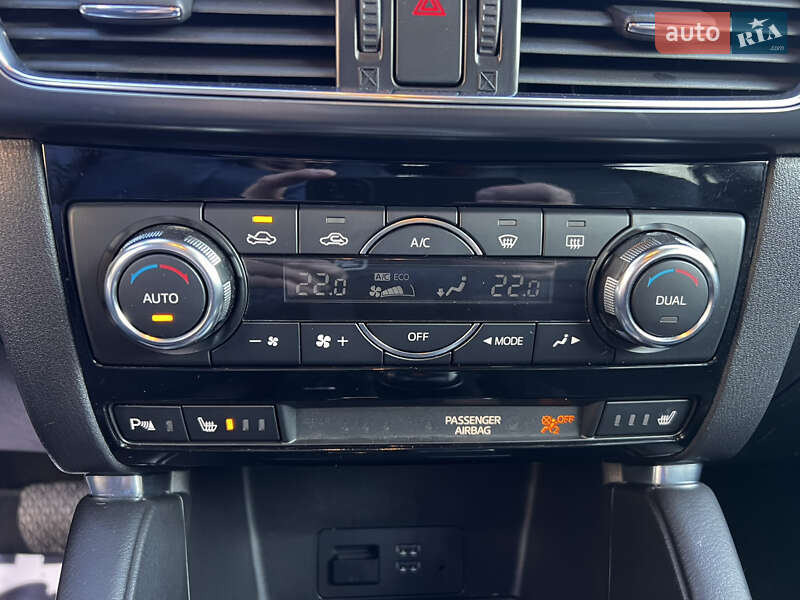 Внедорожник / Кроссовер Mazda CX-5 2016 в Луцке