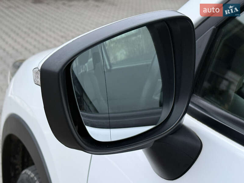 Позашляховик / Кросовер Mazda CX-5 2016 в Рівному фото 21 Позашляховик / Кросовер Mazda CX-5 2016 в Рівному