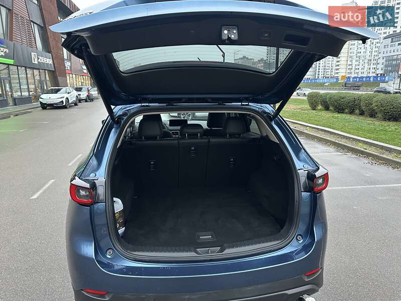 Внедорожник / Кроссовер Mazda CX-5 2023 в Киеве