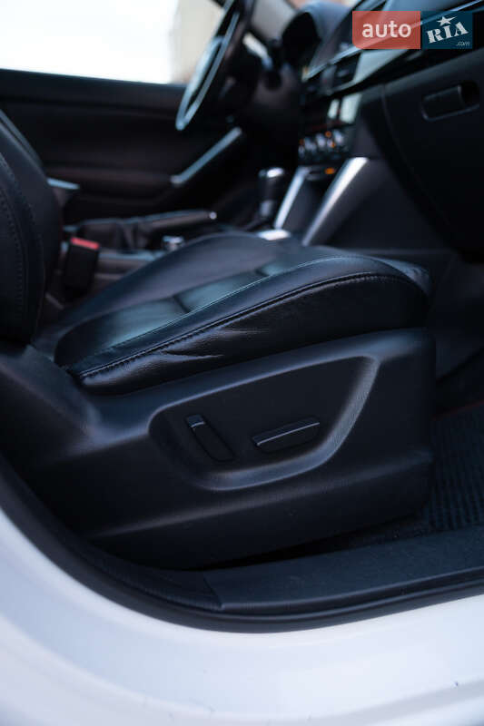 Позашляховик / Кросовер Mazda CX-5 2014 в Дубні