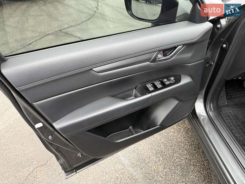 Внедорожник / Кроссовер Mazda CX-5 2020 в Киеве