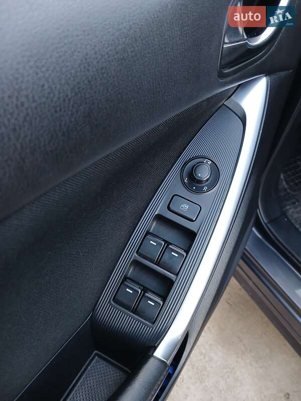 Внедорожник / Кроссовер Mazda CX-5 2014 в Городенке