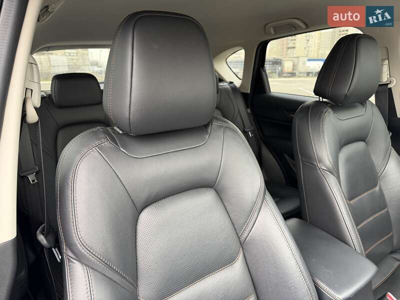 Внедорожник / Кроссовер Mazda CX-5 2021 в Киеве