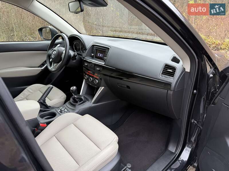 Внедорожник / Кроссовер Mazda CX-5 2012 в Черновцах