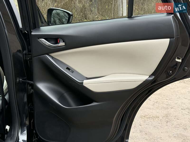 Внедорожник / Кроссовер Mazda CX-5 2012 в Черновцах