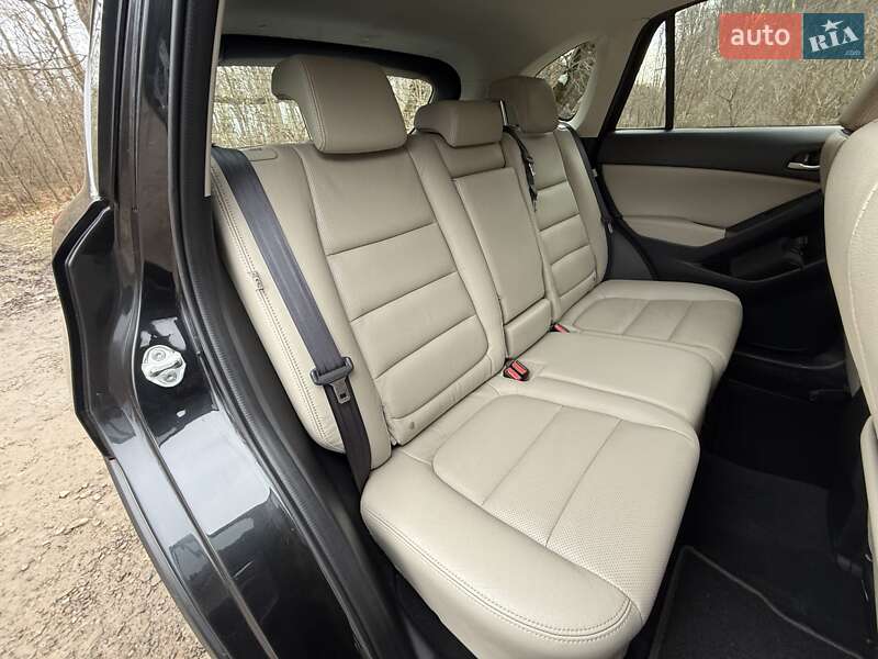 Внедорожник / Кроссовер Mazda CX-5 2012 в Черновцах