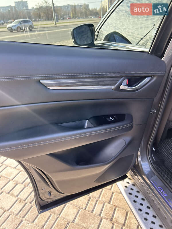 Позашляховик / Кросовер Mazda CX-5 2017 в Харкові